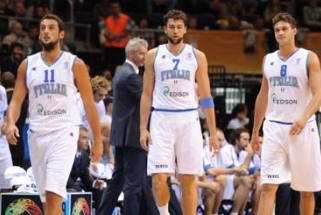 Italai aštuntfinalyje tiesiog sumindė Izraelio krepšininkus